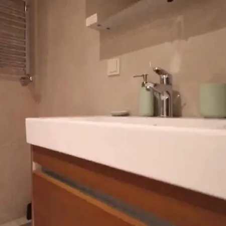 Cap 41 Apartment