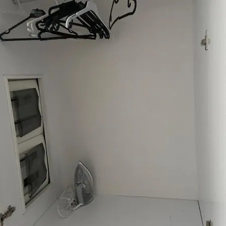Apartment Cap 41 *
