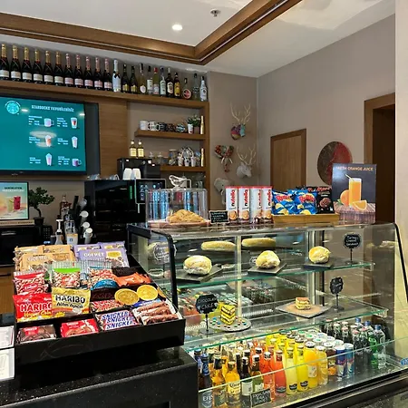 Ramada By Wyndham Taksim Hotel