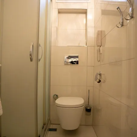 Pearl 3* Istanbul