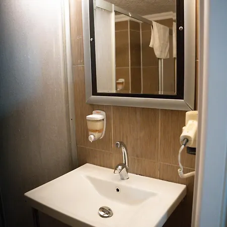 Hotel Pearl 3*