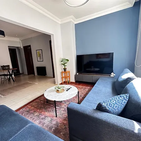 Four Bedroom In Taksim, 4acs, Uelk 2 Apartment *