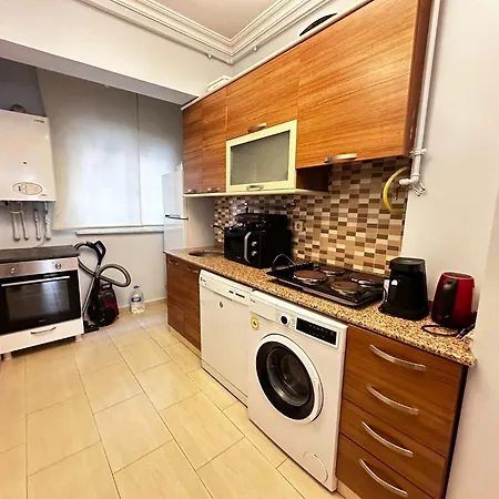 Four Bedroom In Taksim, 4acs, Uelk 2 Apartment Istanbul