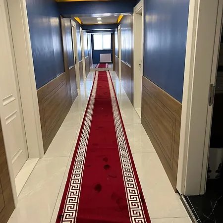 The Blue Hotel 3*