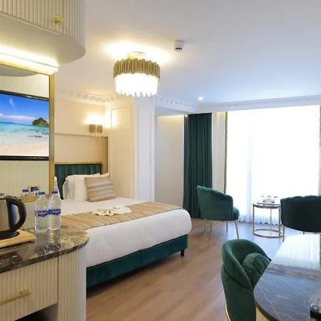 Golden Horn Bosphorus מלון 4*