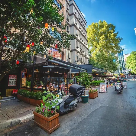 Stylish Duplex In Beyolu With Private Terrace Istanbul