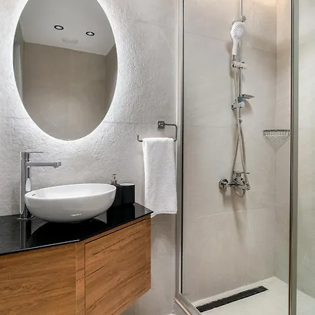 Urban Quarters - Guelhane Aparthotel *