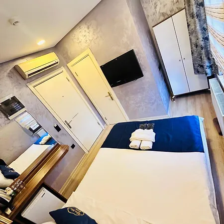 Center Allyon Hotel