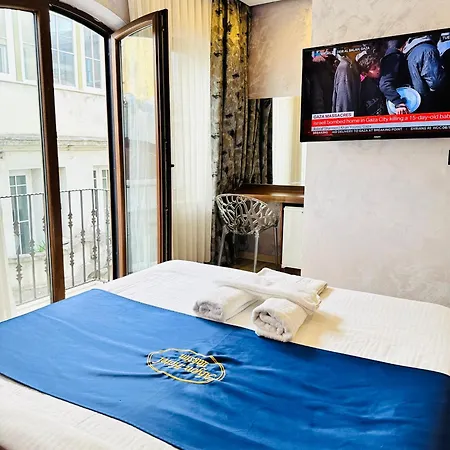 Center Allyon Hotel