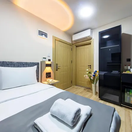 Hotel The Business Class