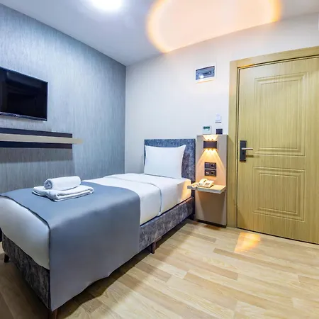 The Business Class Hotel 3*