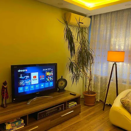 Comfortable And Lovely, In The Heart Of Apartment