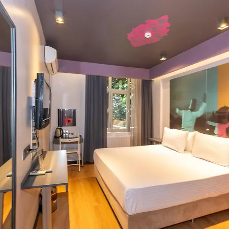 Tulip & 4* Istambul
