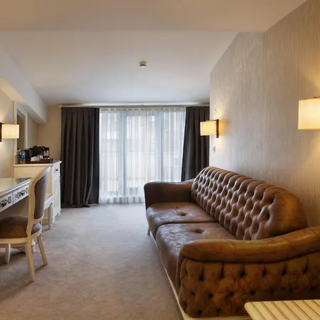 Ottoman's Life Deluxe Hotel