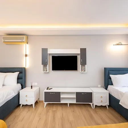 Aparthotel Blue House Old *