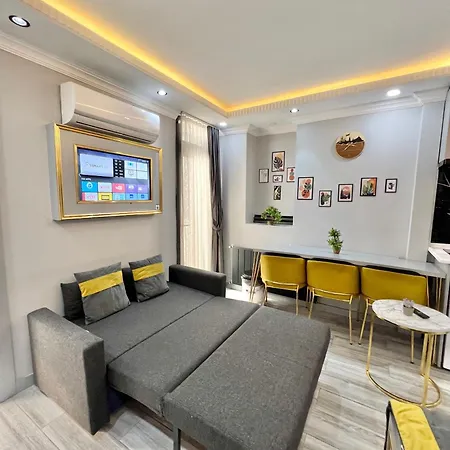 Taksim Larissa * Istanbul