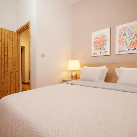 Spacious 2br W Ac Lift In Taksim - Kurabiye D3 Daire İstanbul