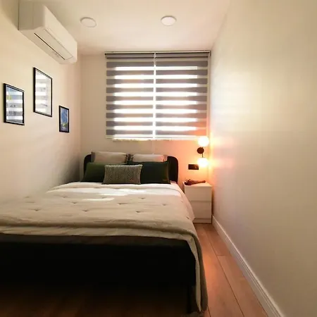 Stunning Seaview 2br Near Metro - Ym5 Apartment