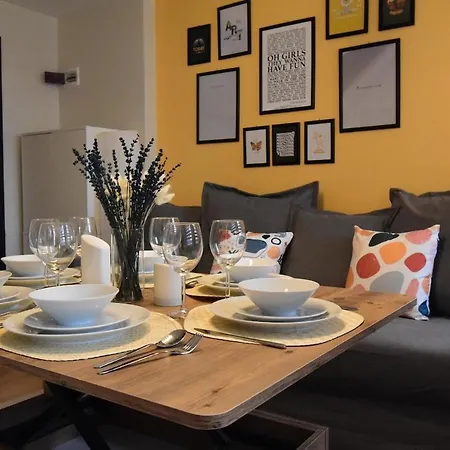 Stunning 2br 3ac Near Metro - Ym 3 * Istanbul