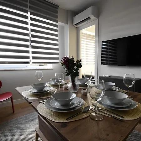Stunning 2br 3ac Near Metro - Ym 3 Apartment Istanbul
