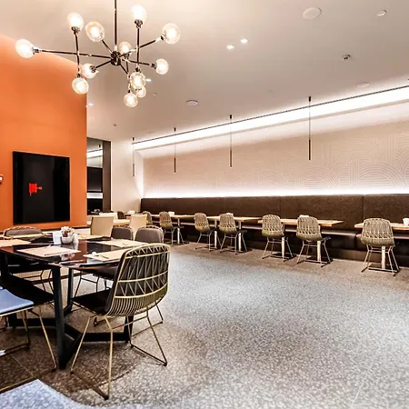Lamartine Hotel