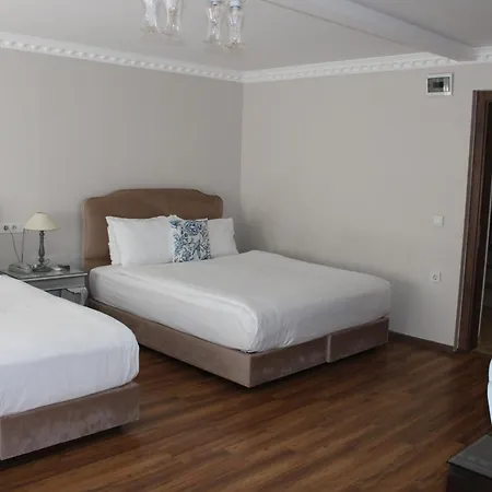 Hotel Blanche Hotel&garden Pool 3*