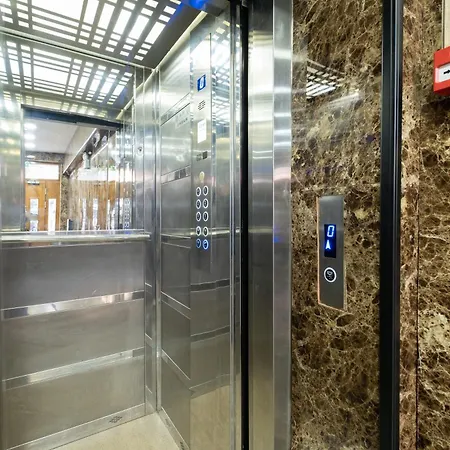 Lavin & Hotel Istanbul