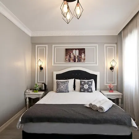 فندق لور 3*