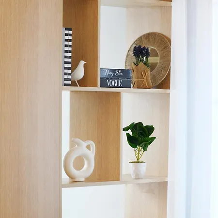Apartment Brand New With 2 Beds & Office