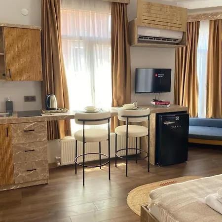 Otel Leyan