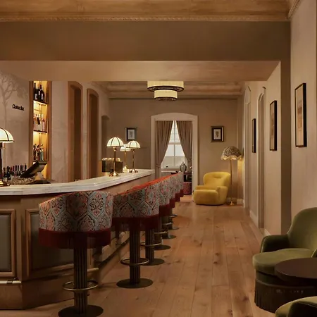 Adahan Decamondo Pera, Autograph Collection Istanbul