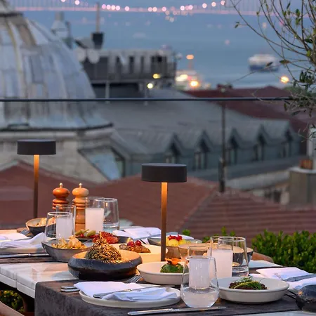 Orient Occident Istanbul, Autograph Collection * イスタンブール