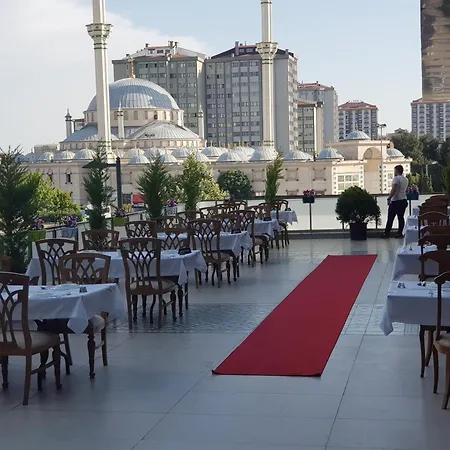 Sarissa Hotel 4*