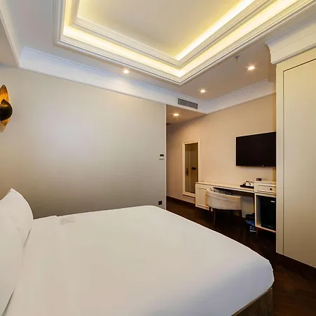 Hotel Mercure Sirkeci 4*