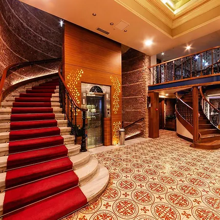 Hotel Mercure Sirkeci 4*