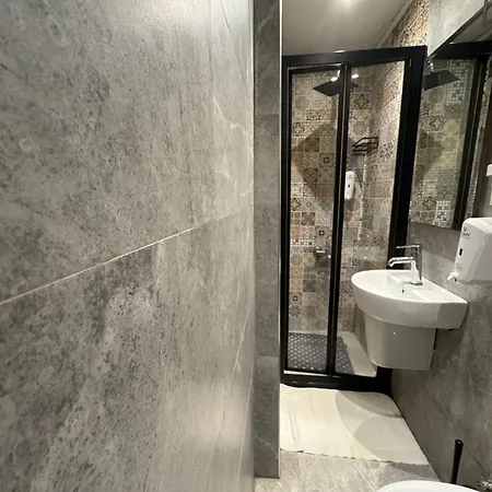 Nova Park Hotel-bomonti 3* Istanbul