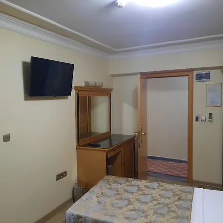 Hotel Grand Hisar