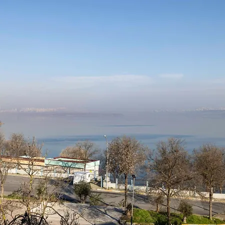 Hotel Ezkar Bathonea Art 4*