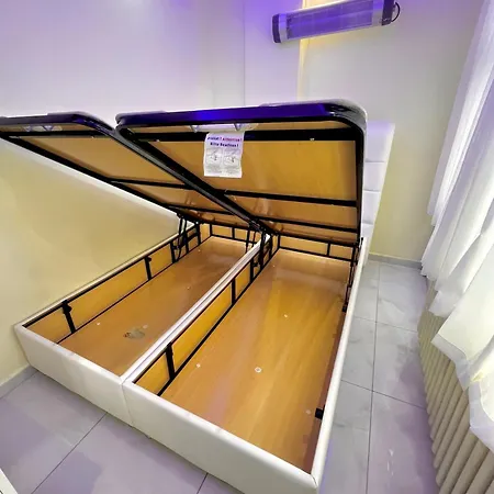 Istanbulun Kral Dairesi Asansoerlue Ve 2 Klimali Apartment Istanbul