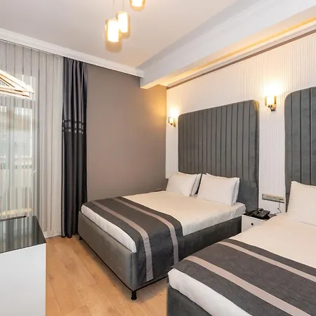 Hotel The Now *