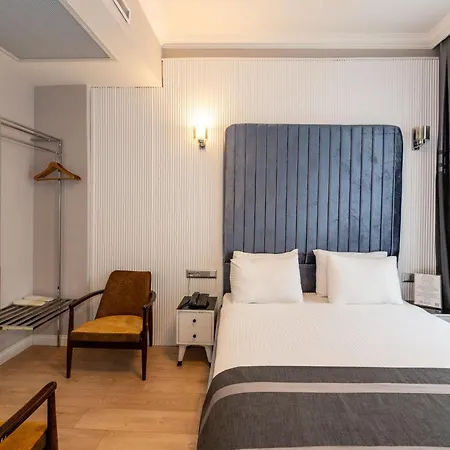 The Now Hotel