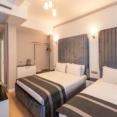 Hotel The Now *