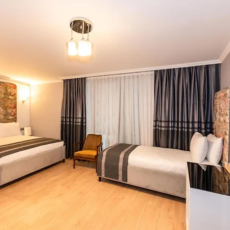Hotel The Now