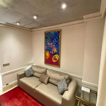 Ab Residences- Private Independent Apartment