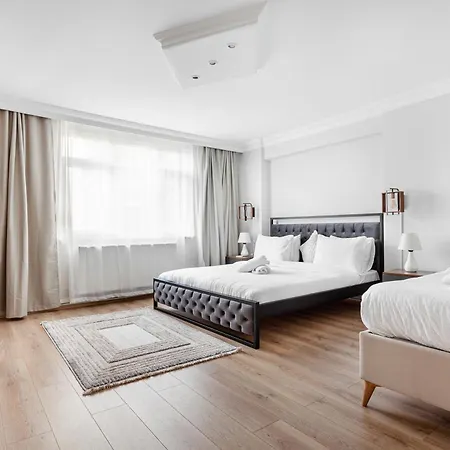 Chic Spacious 4br With Lift On Main Street 2m Metro *