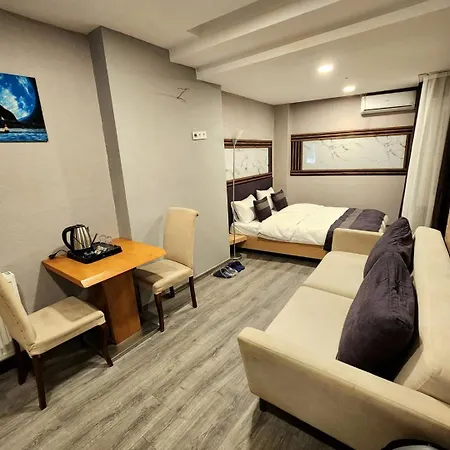 Aparthotel Yildiz