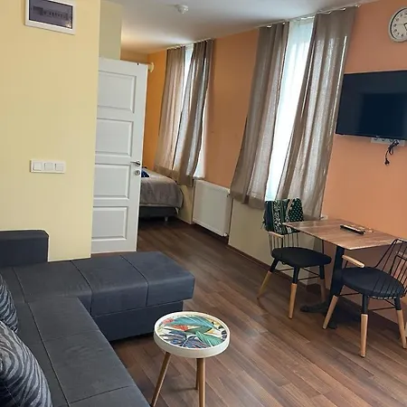 Taksin Apartment Istanbul