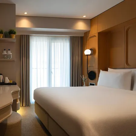 Lunet Old Otel
