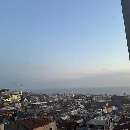 Bosphorus View And Cozy House! *
