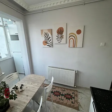 Apartment Bosphorus View And Cozy House! *